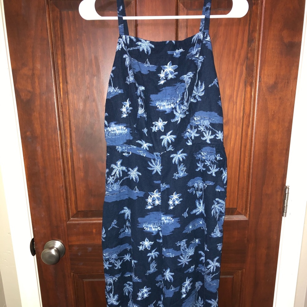 Jumpsuit: Navy